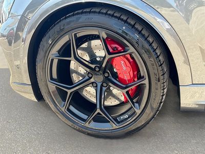 2026 Audi RS Q8 - Photo 40