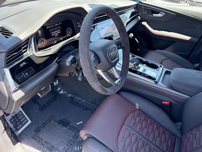 2026 Audi RS Q8 - Photo 25
