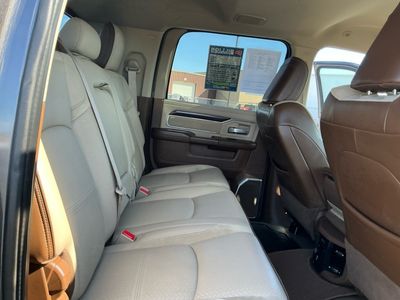 2022 Ram 2500 — photo 18 view