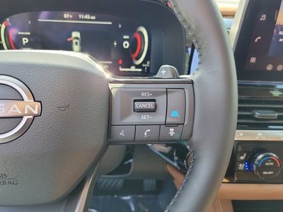 2026 Nissan Pathfinder — photo 12 view