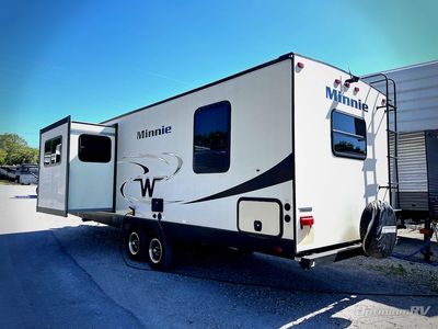 2019 Winnebago Minnie - Photo 2