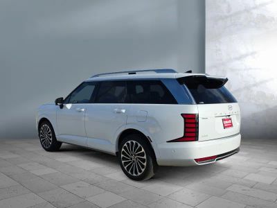 2026 Hyundai Palisade Hybrid — interior view