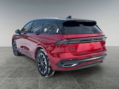 2026 Lincoln Nautilus — rear three-quarter view