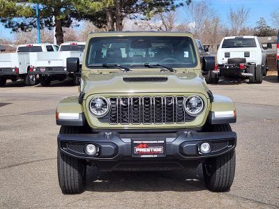 2026 Jeep Gladiator — detail view