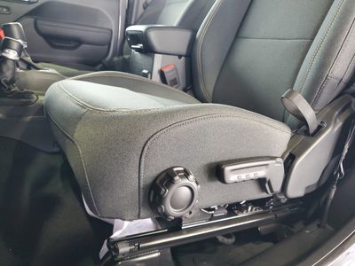 2026 Jeep Wrangler — photo 20 view