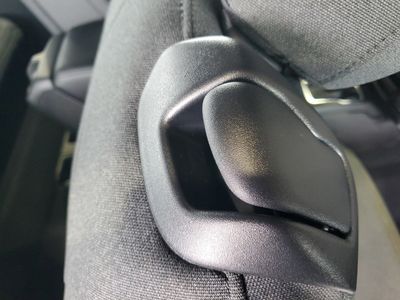 2026 Jeep Wrangler — photo 11 view