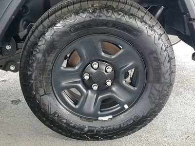 2026 Jeep Wrangler — photo 7 view