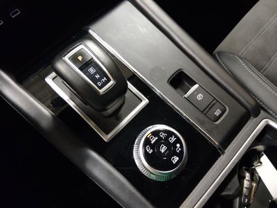 2024 Mitsubishi Outlander - Photo 20