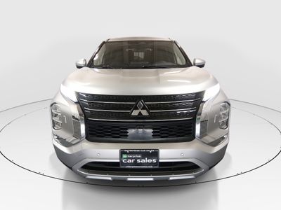 2024 Mitsubishi Outlander - Photo 2