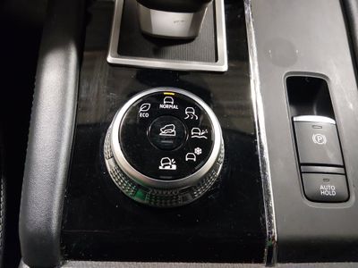 2024 Mitsubishi Outlander - Photo 21