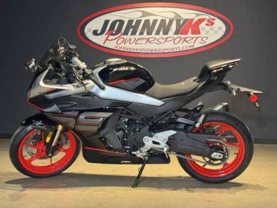 2026 CFMOTO 450SS — front three-quarter view