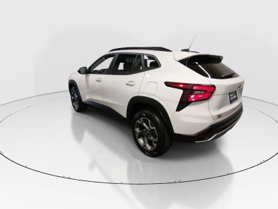 2025 Chevrolet Trax - Photo 5