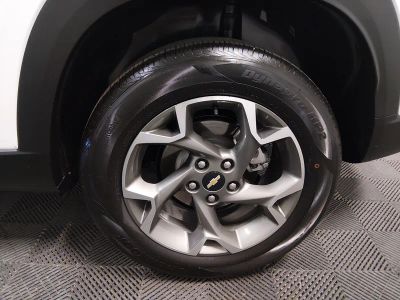 2025 Chevrolet Trax - Photo 10