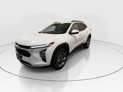 2025 Chevrolet Trax - Photo 3