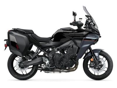 2025 Yamaha Tracer 9 — front three-quarter view