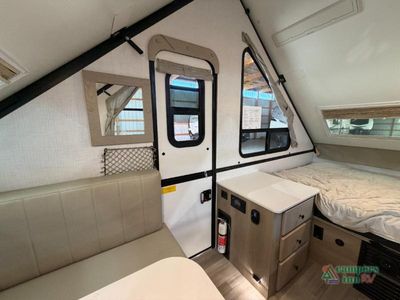 2025 Forest River RV Flagstaff Hard Side - Photo 34