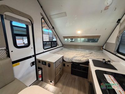 2025 Forest River RV Flagstaff Hard Side - Photo 33