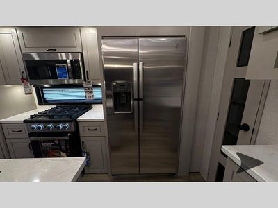 2026 Jayco North Point — photo 46 view