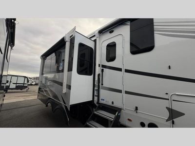 2026 Jayco North Point — photo 9 view