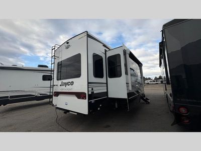 2026 Jayco North Point — photo 8 view