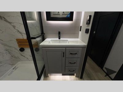 2026 Jayco North Point — photo 22 view