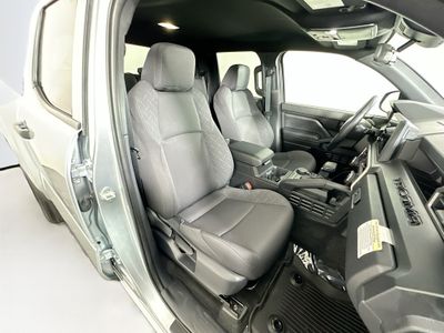 2024 Toyota Tacoma 4WD - Photo 28