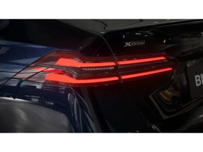 2027 BMW 5 Series - Photo 8
