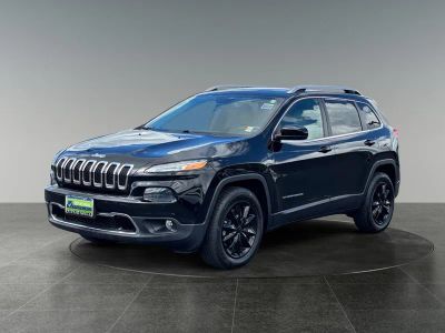 2017 Jeep Cherokee — rear three-quarter view