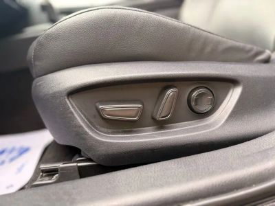 2025 Toyota Camry — photo 13 view