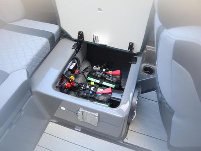 2025 Yamaha Boats 222XE - Photo 8
