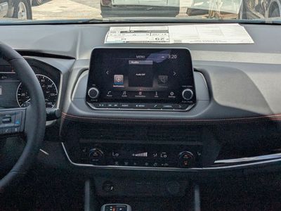 2026 Nissan Rogue — photo 18 view