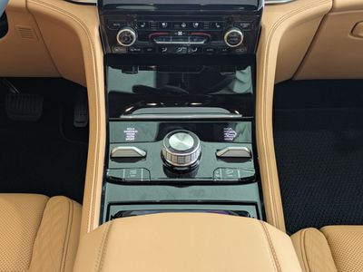 2025 Jeep Grand Cherokee — photo 20 view
