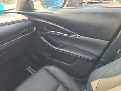 2025 Mazda CX-30 - Photo 8