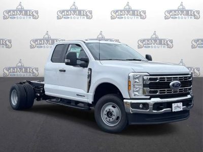 2026 Ford F-350SD XL in White — front three-quarter view