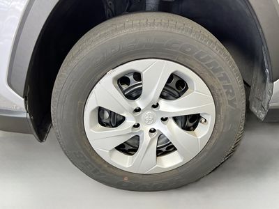 2024 Toyota RAV4 - Photo 11