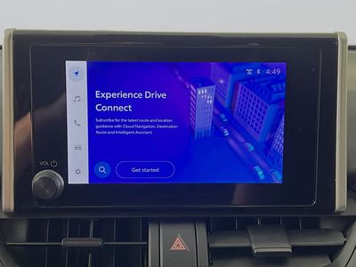 2024 Toyota RAV4 - Photo 23