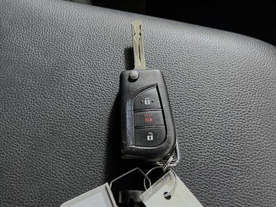 2024 Toyota RAV4 - Photo 32