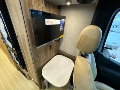 2025 Airstream Interstate - Photo 16