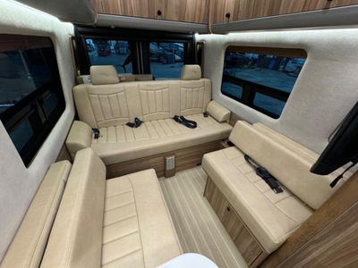 2025 Airstream Interstate - Photo 9