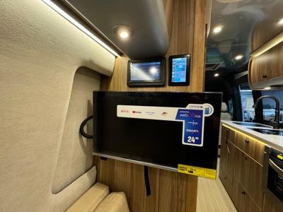2025 Airstream Interstate - Photo 11
