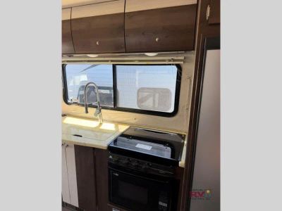 2018 Forest River RV Prism Elite — photo 18 view