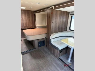 2018 Forest River RV Prism Elite — photo 35 view