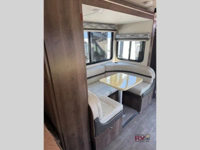 2018 Forest River RV Prism Elite — photo 21 view