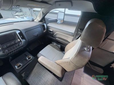 2026 Coachmen RV Entourage - Photo 49