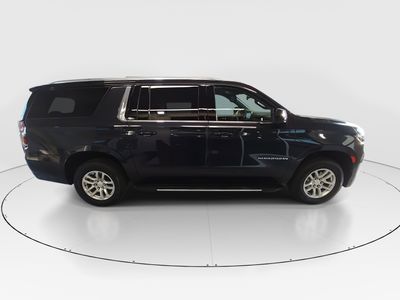 2024 Chevrolet Suburban - Photo 8