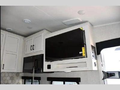 2026 Jayco Eagle HT — photo 13 view