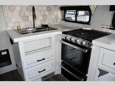 2026 Jayco Eagle HT — photo 14 view