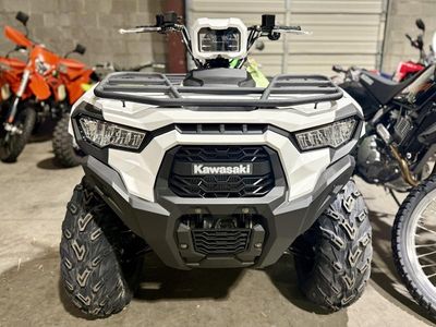 2025 Kawasaki Brute Force 450 4x4 - Photo 2