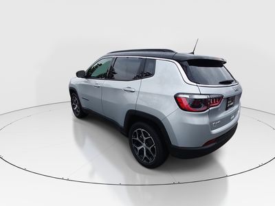 2024 Jeep Compass — detail view