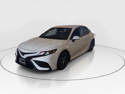 2024 Toyota Camry - Photo 3